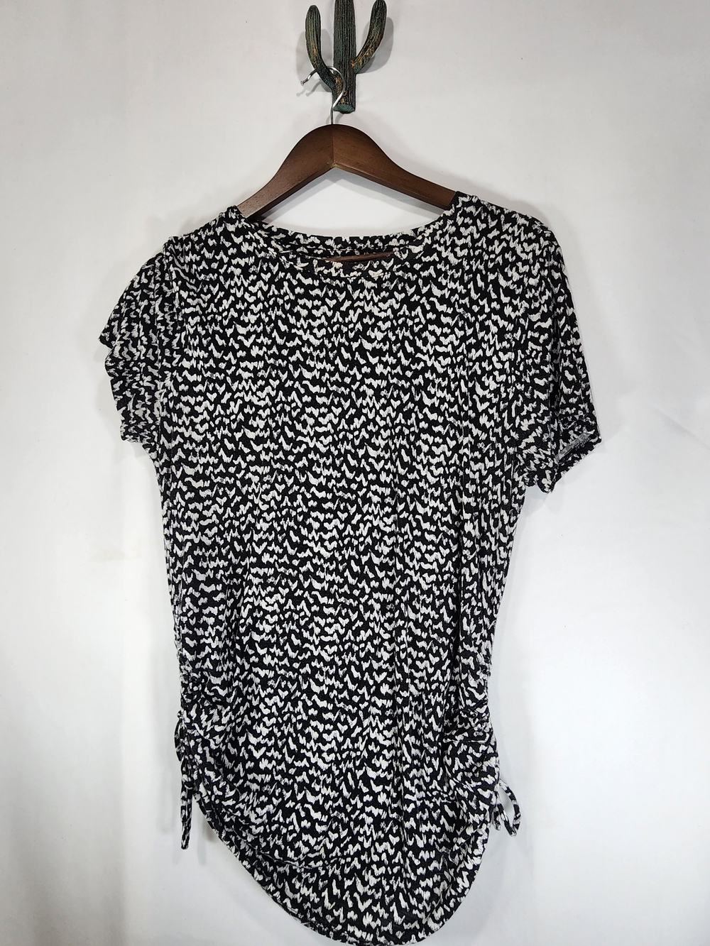 Simply Vera Vera Wang Black and White Short-Sleeve Patterned Top